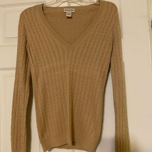 Easy wearing Banana Republic sweater.